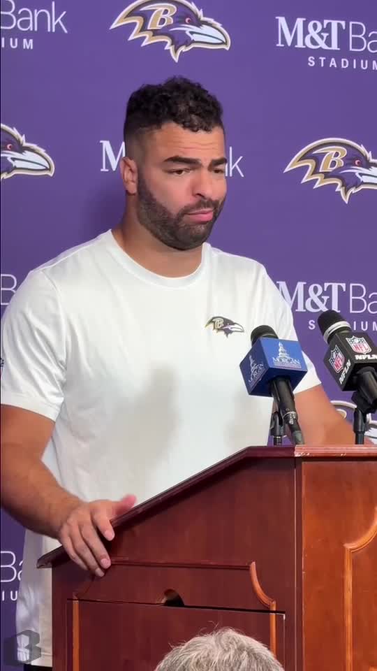 Kyle Van Noy registered a sack in the Ravens' 44-10 loss to the Texans.