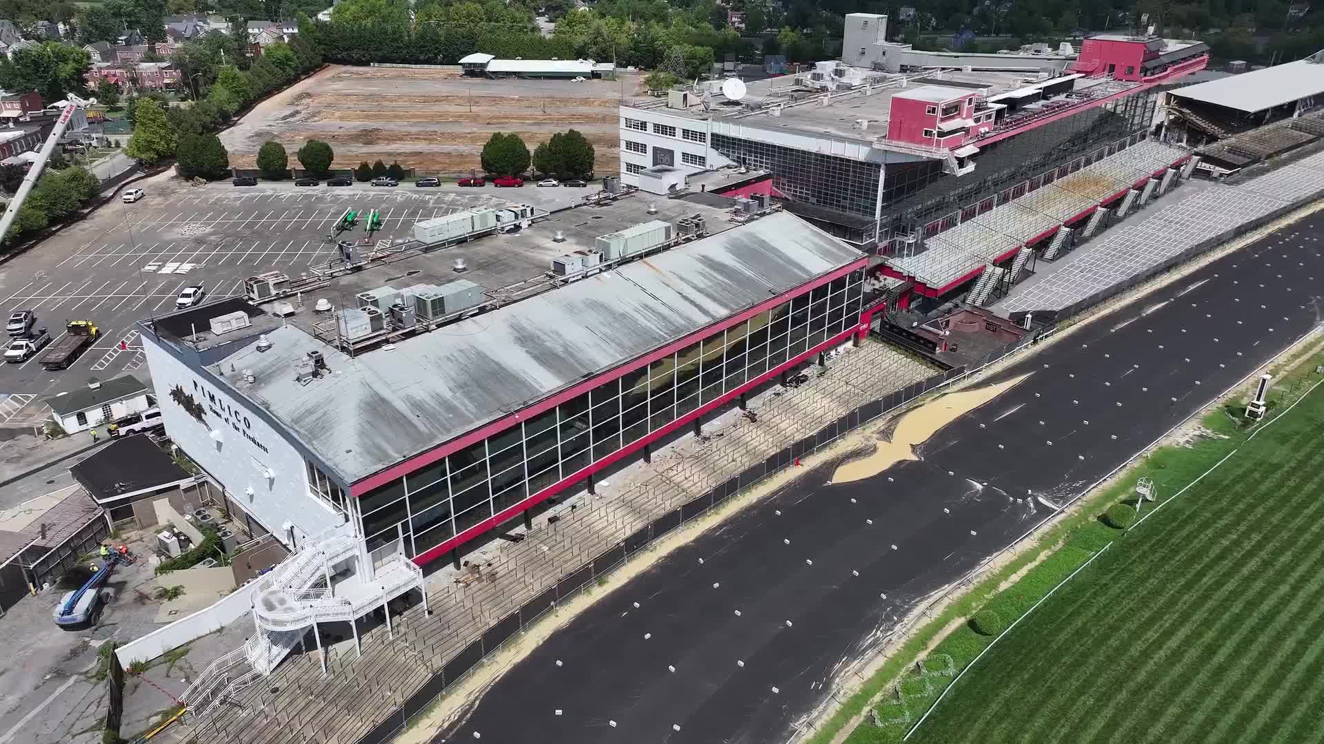 A timelapse of the demolition of the Clubhouse.
